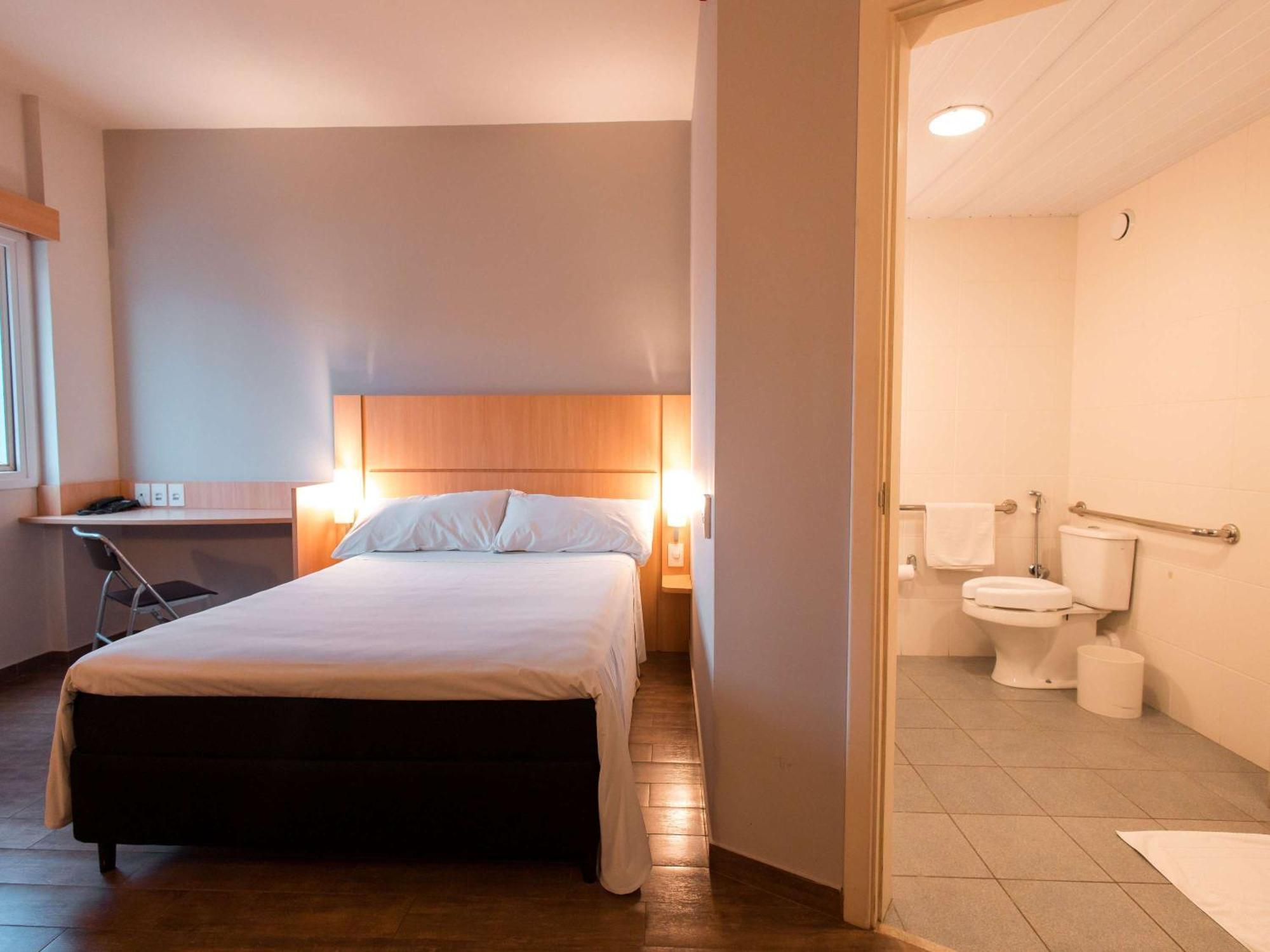 Hotel Ibis Presidente Prudente Manoel Goulart Extérieur photo